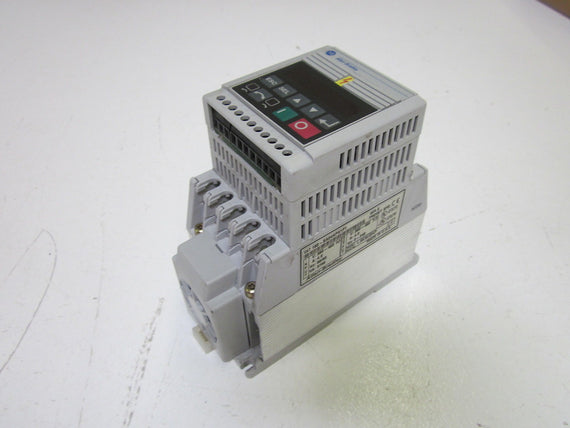 ALLEN BRADLEY 160-BA04NPS1P1 SER. A F/W 4.07 SPEED CONTROLLER *USED*