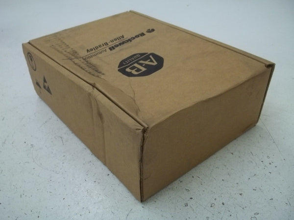 ALLEN BRADLEY 1771-NC6 SER. A ANALOG CABLE DATE: 1995 NSFS