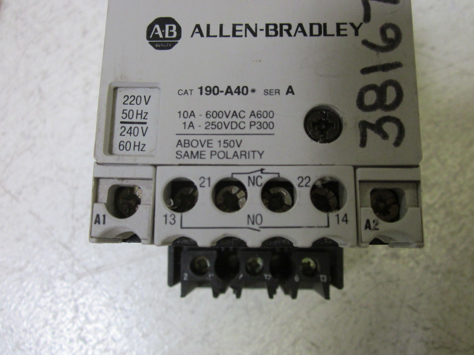 ALLEN BRADLEY 190-A40A SER.A CONTACTOR *USED*