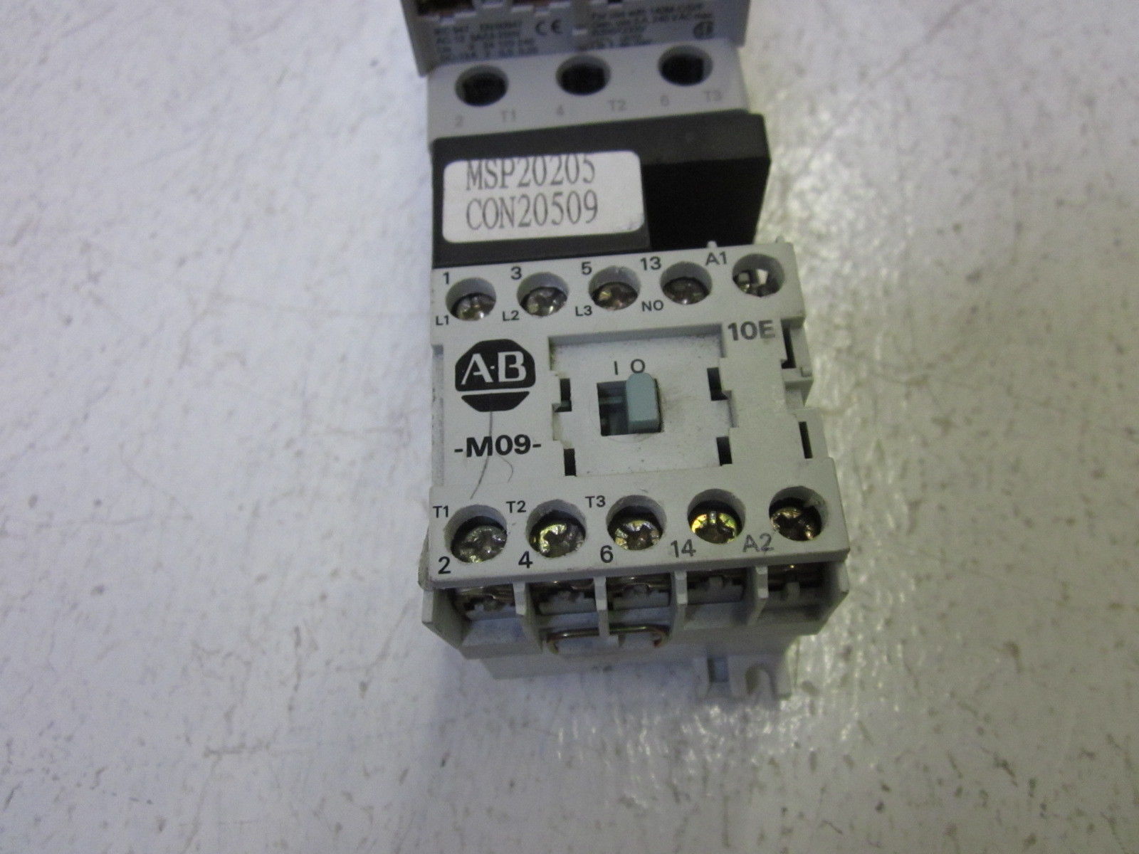 INDUSTRIAL SPARE PART 190E-NNZ242-CC10C SER. A w/ SIEMENS 3VU9135-1BB01 UNMP