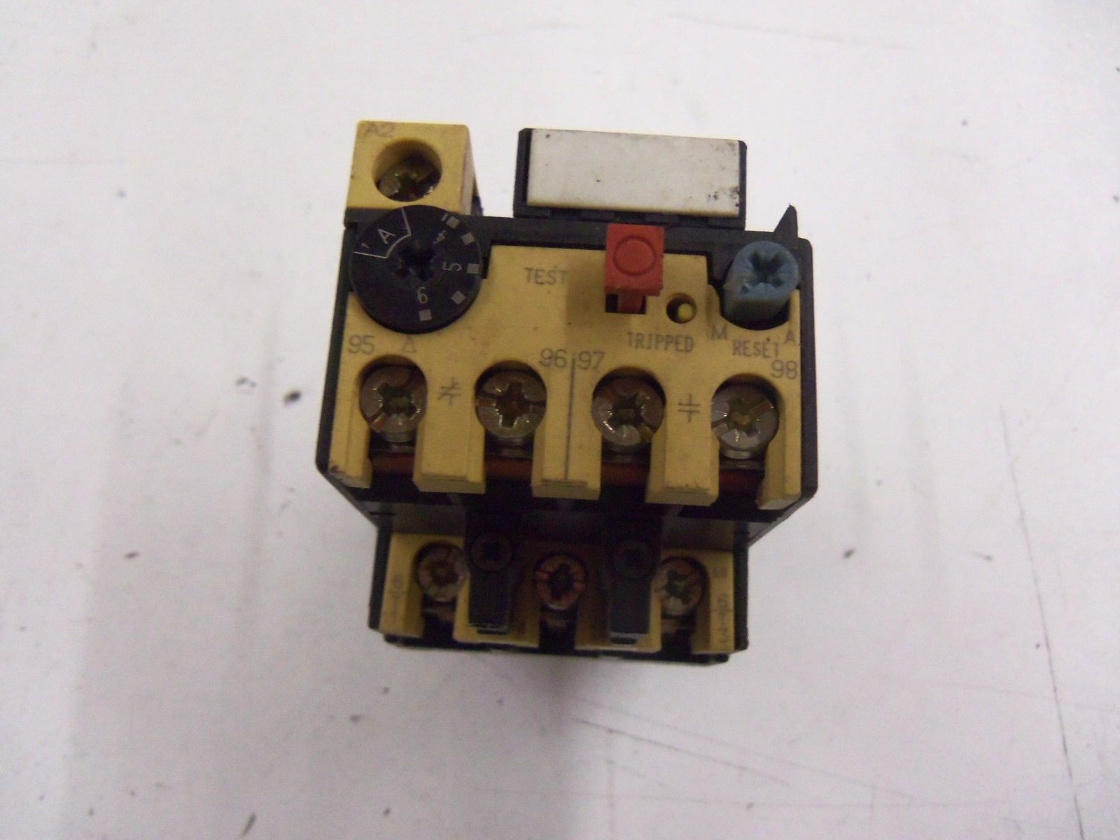 ALLEN BRADLEY 193-BSB-60 SERIES B *USED*