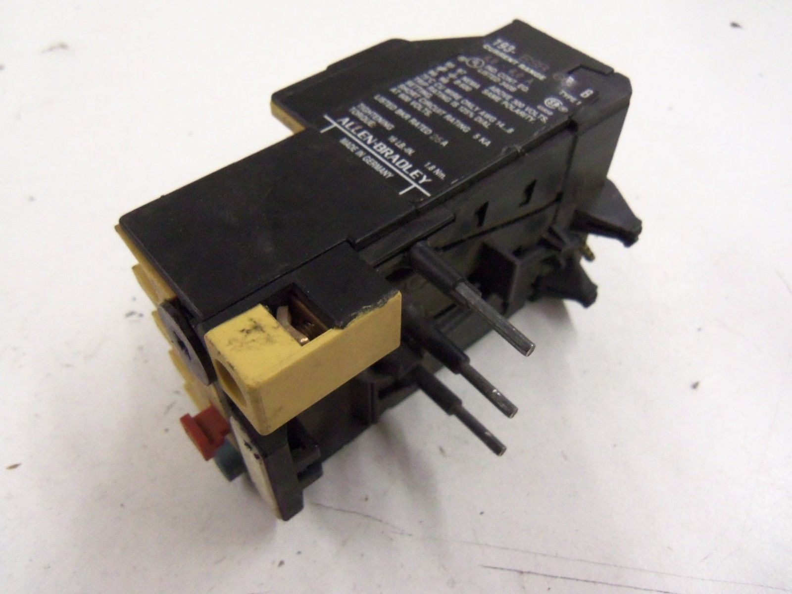 ALLEN BRADLEY 193-BSB-60 SERIES B *USED*
