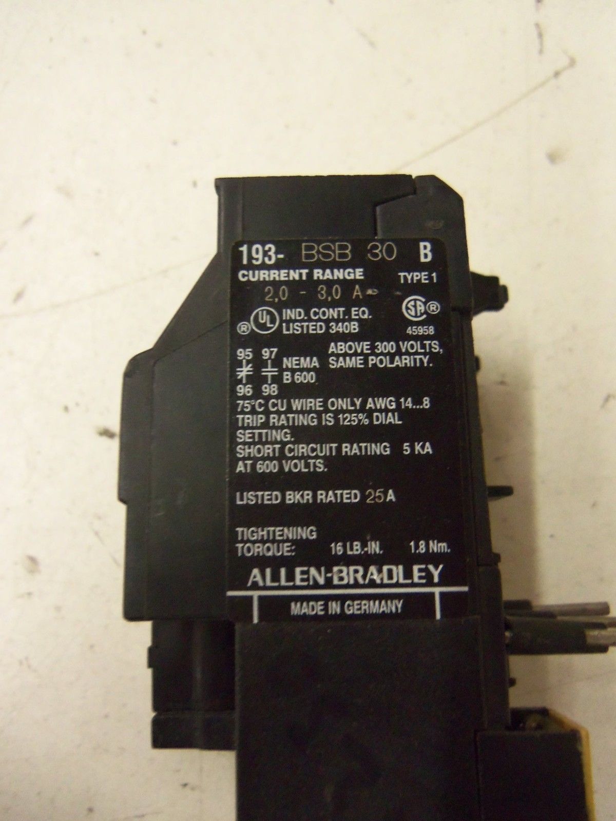 ALLEN BRADLEY 193-BSB 30 SERIES B *USED*