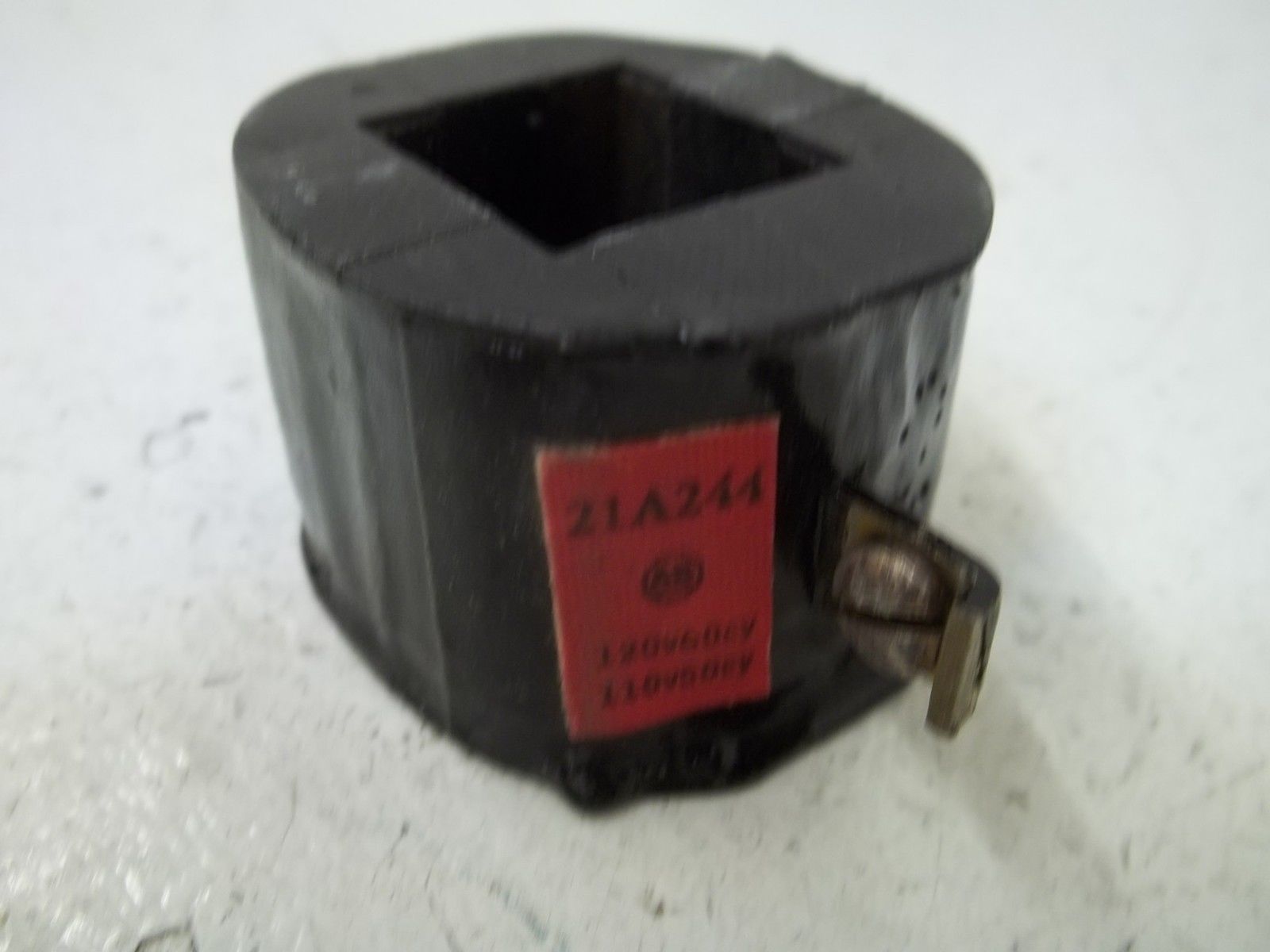 ALLEN BRADLEY 21A244 SOLENOID COIL 120V (AS PICTURED) UNMP