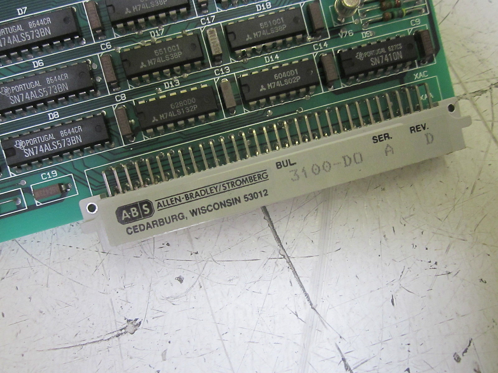 ALLEN BRADLEY 3100-DO SERIES A DIGITAL OUTPUT BOARD NSNP