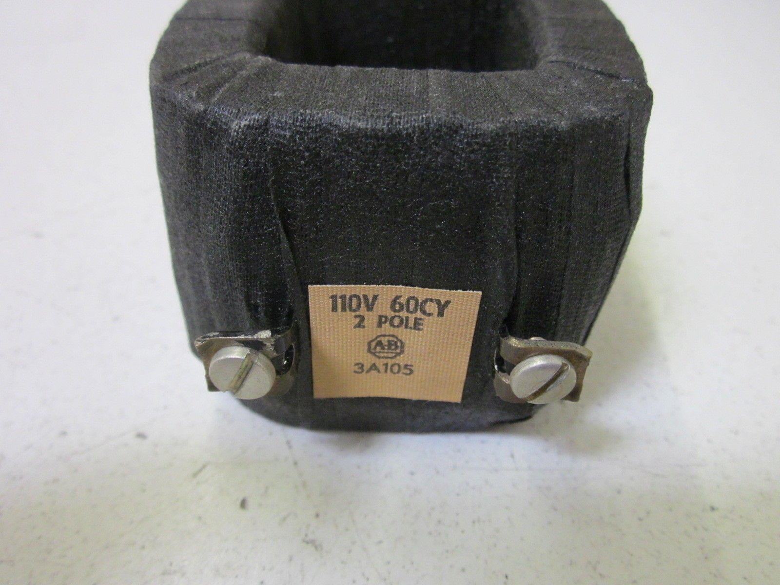INDUSTRIAL SPARE PART 340105 110V NSNP