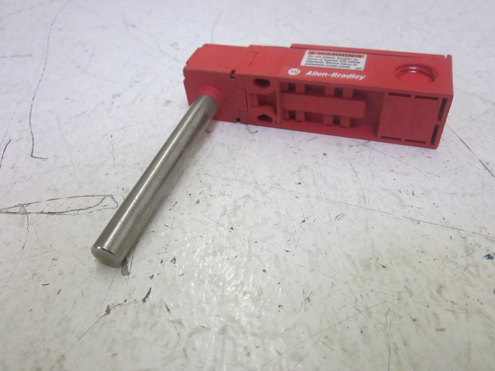 INDUSTRIAL SPARE PART 440H-E22003 SER.A GUARD MASTER SAFETY INTERLOCK SWITCH UNMP