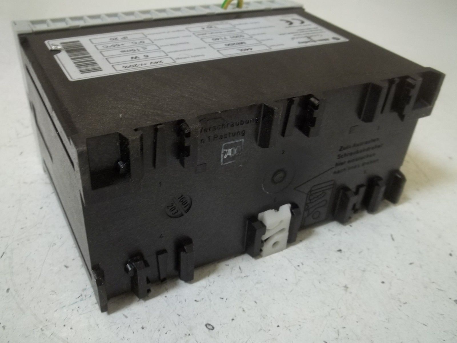 ALLEN BRADLEY 440L-M8200 SAFETY RELAY INTERFACE FOR SAFETY LIGHT CURTAINUNMP