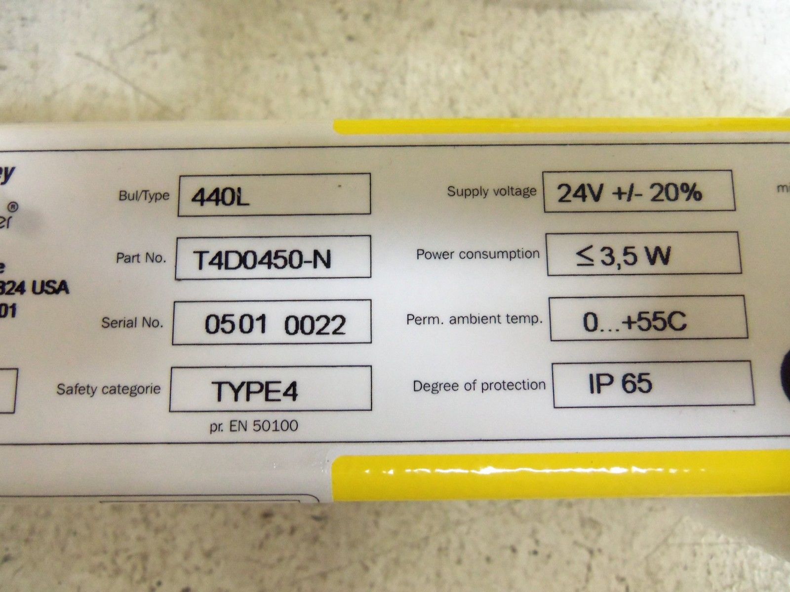 ALLEN BRADLEY 440L-P4B0450-N SERIES A PAIR TRANSMITTER & RECEIVER NSMP