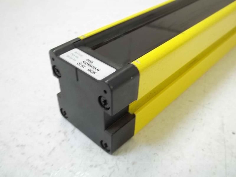 INDUSTRIAL SPARE PART 440L-R4D0450-N   LIGHT CURTAINUNMP