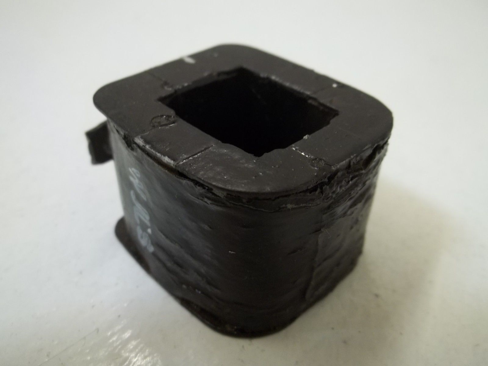 INDUSTRIAL SPARE PART 44A218 420V COIL UNMP
