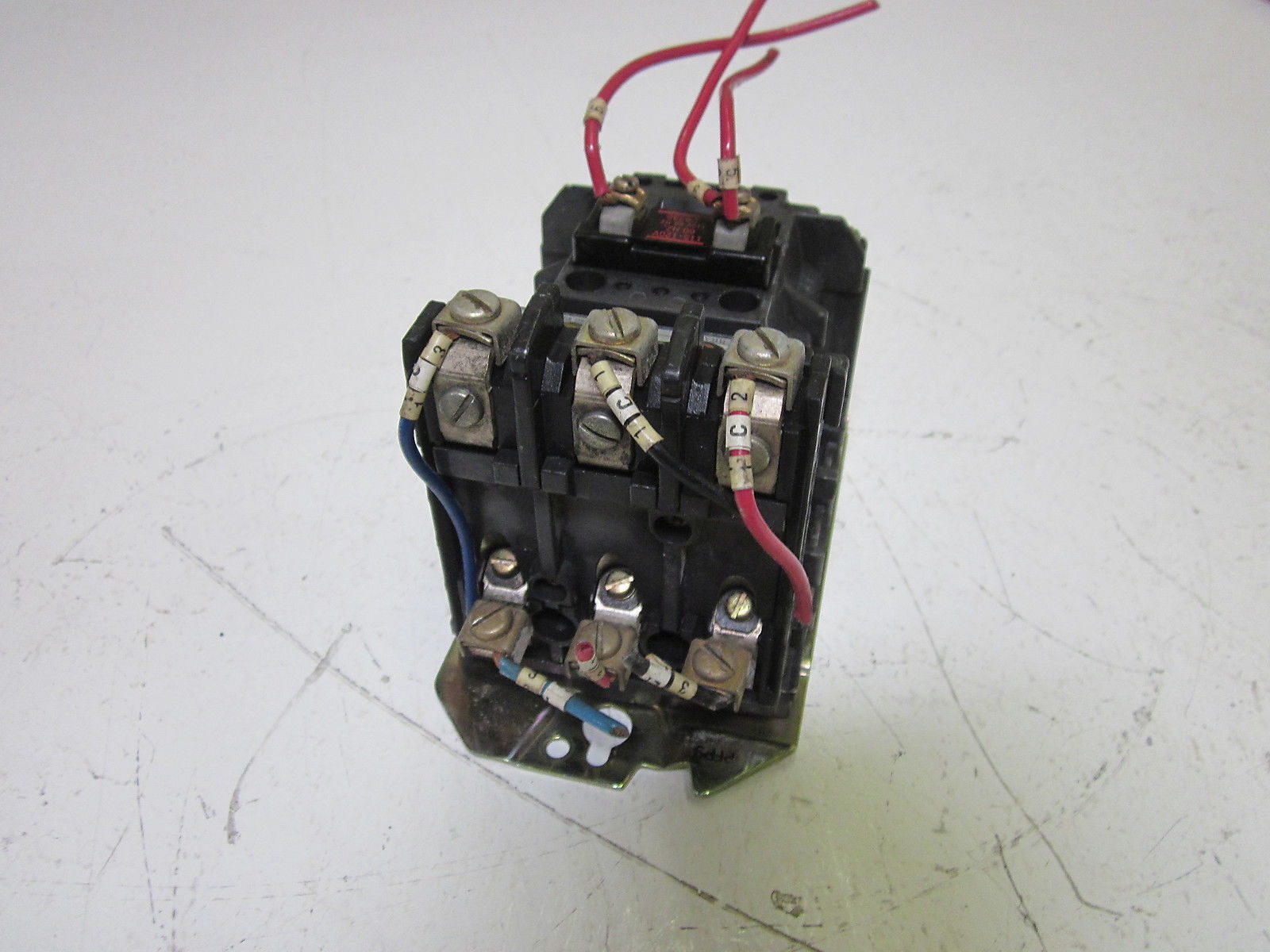 INDUSTRIAL SPARE PART 500-AOD930 SER.B 120V UNMP