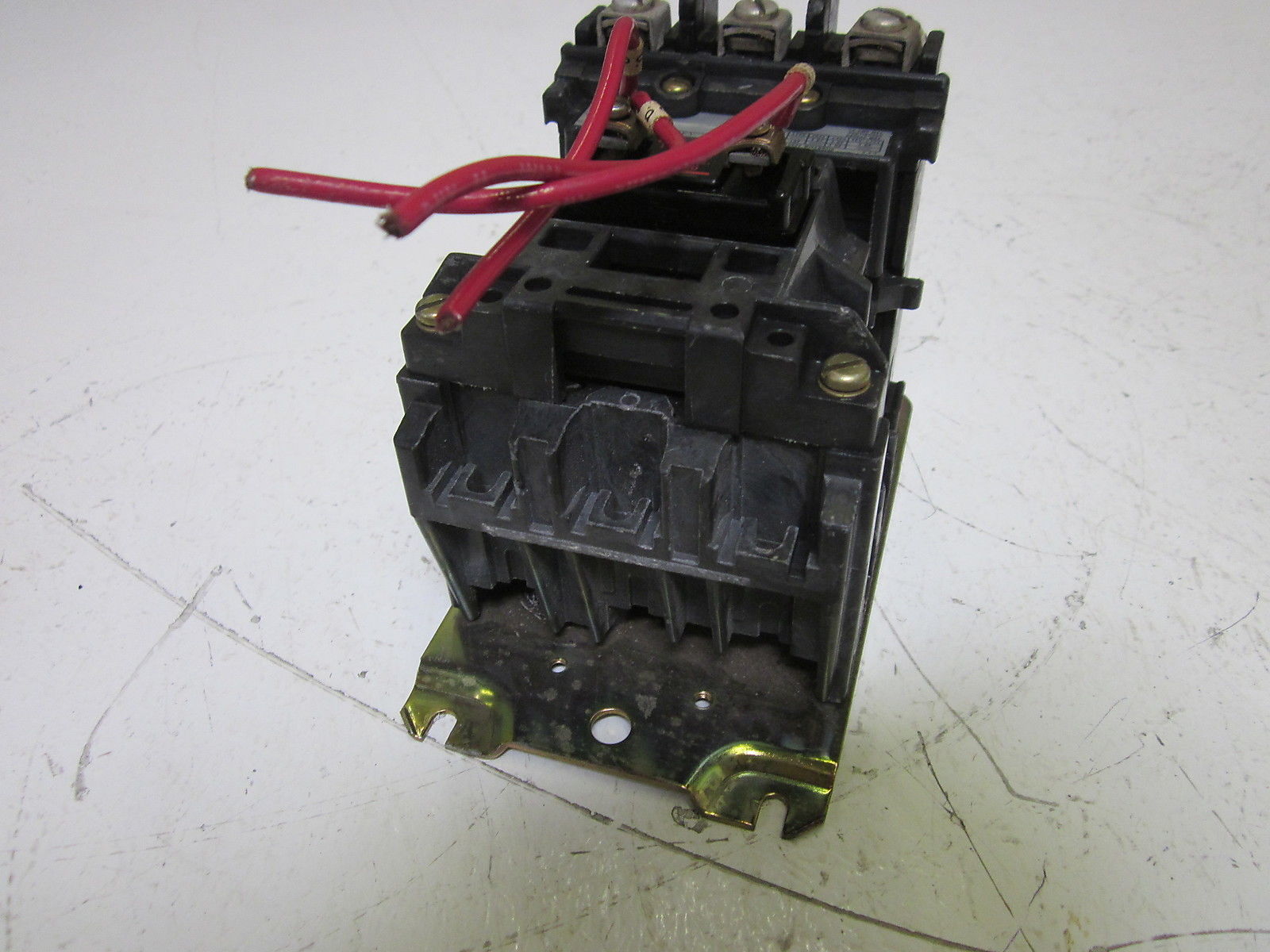 INDUSTRIAL SPARE PART 500-AOD930 SER.B 120V UNMP