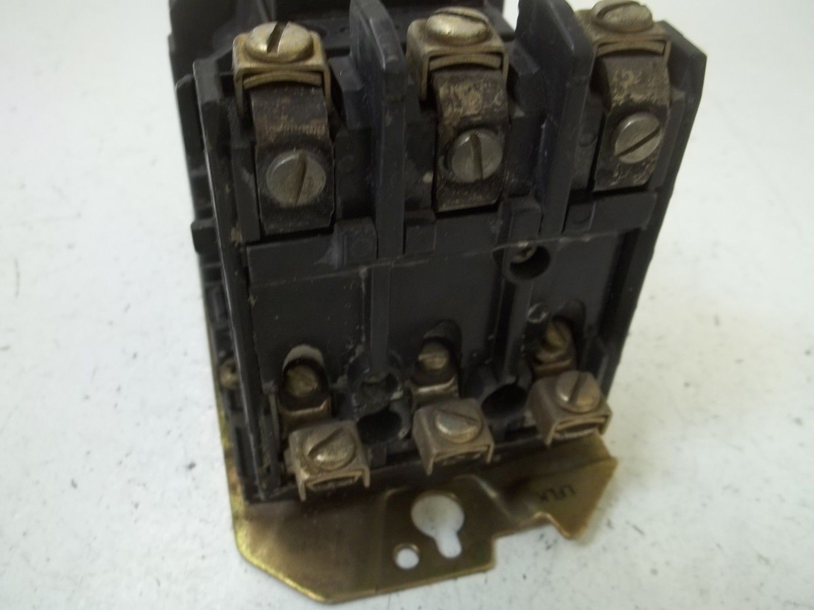 INDUSTRIAL SPARE PART 500-AOA940 SER.A CONTACTOR 115-120V UNMP