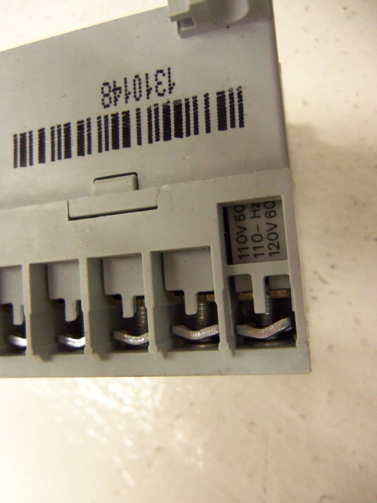 ALLEN BRADLEY 700-M400 SERIES A UNMP