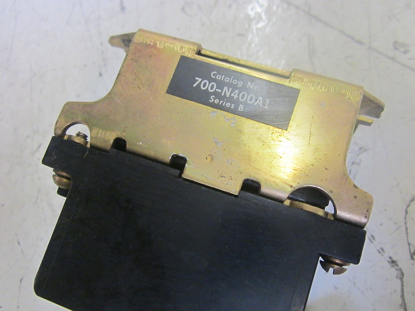 INDUSTRIAL SPARE PART 700-N400A1 SER. B  UNMP