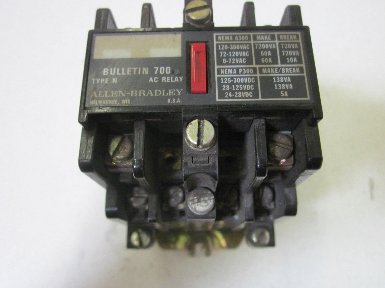 ALLEN BRADLEY 700-N400A1 SER. C CONTROL RELAY 110/120V  UNMP
