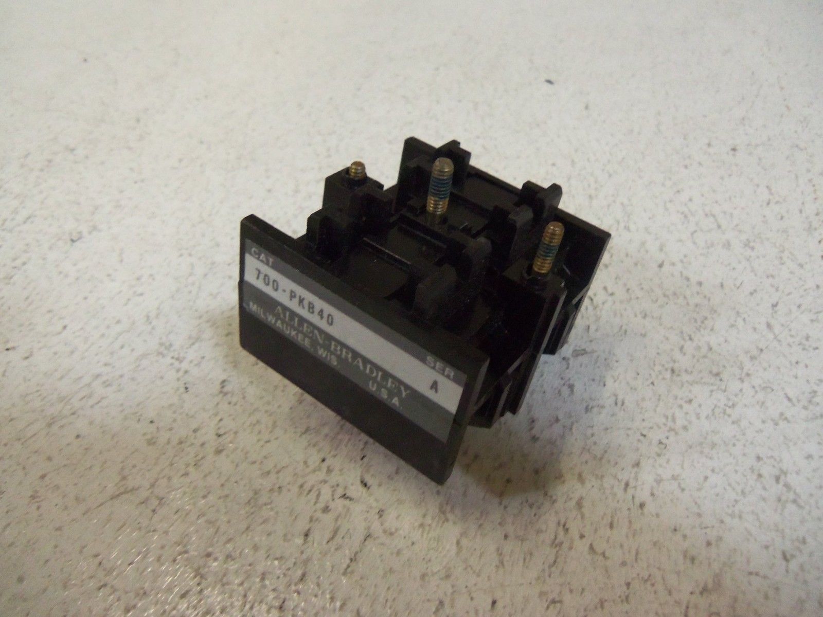 INDUSTRIAL SPARE PART 700-PKB40 SER. A UNMP