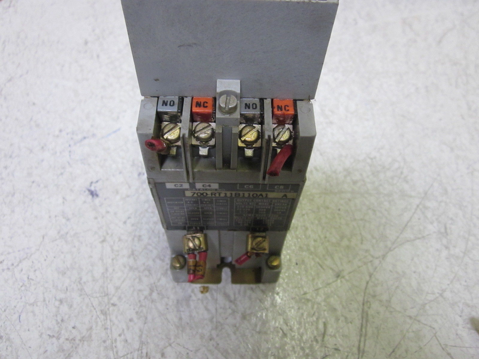 INDUSTRIAL SPARE PART 700-RT11B110A1 SER.A SOLID STATE TIMER UNMP