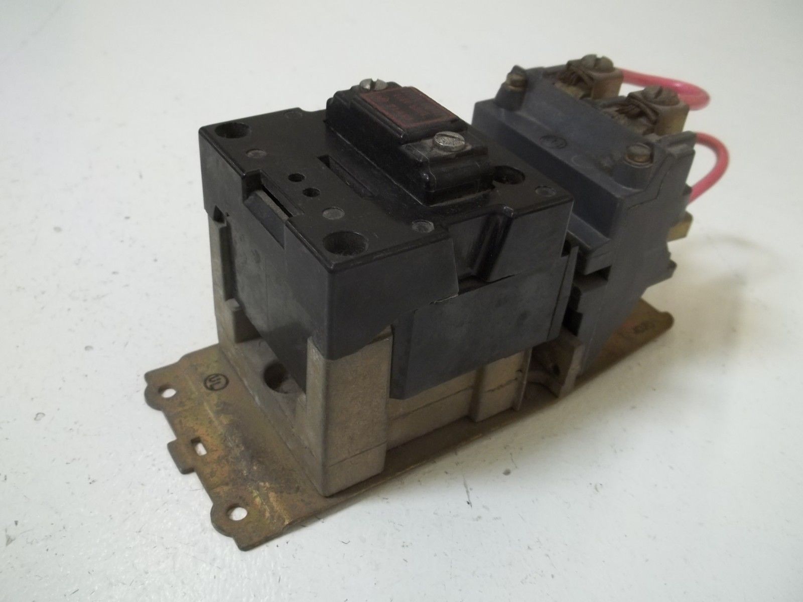 INDUSTRIAL SPARE PART 702BOD91 SER.K CONTACTOR 120V UNMP
