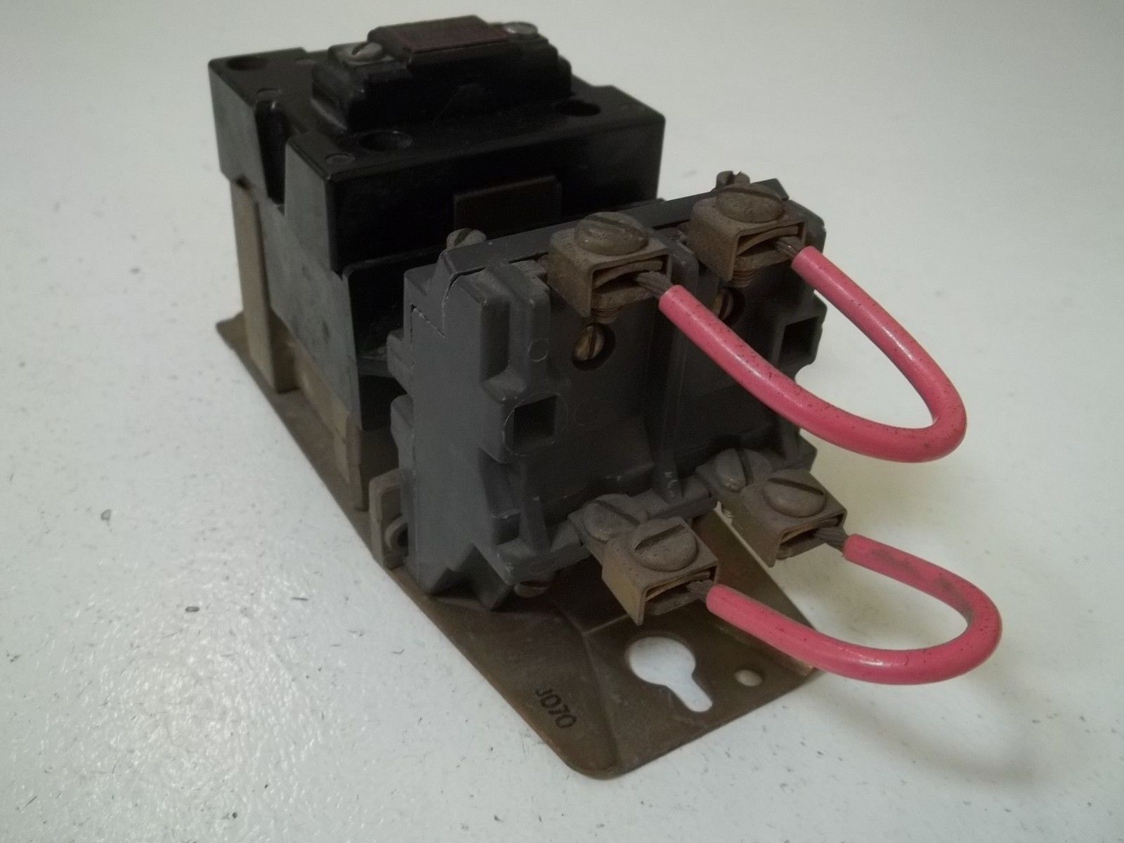 INDUSTRIAL SPARE PART 702BOD91 SER.K CONTACTOR 120V UNMP