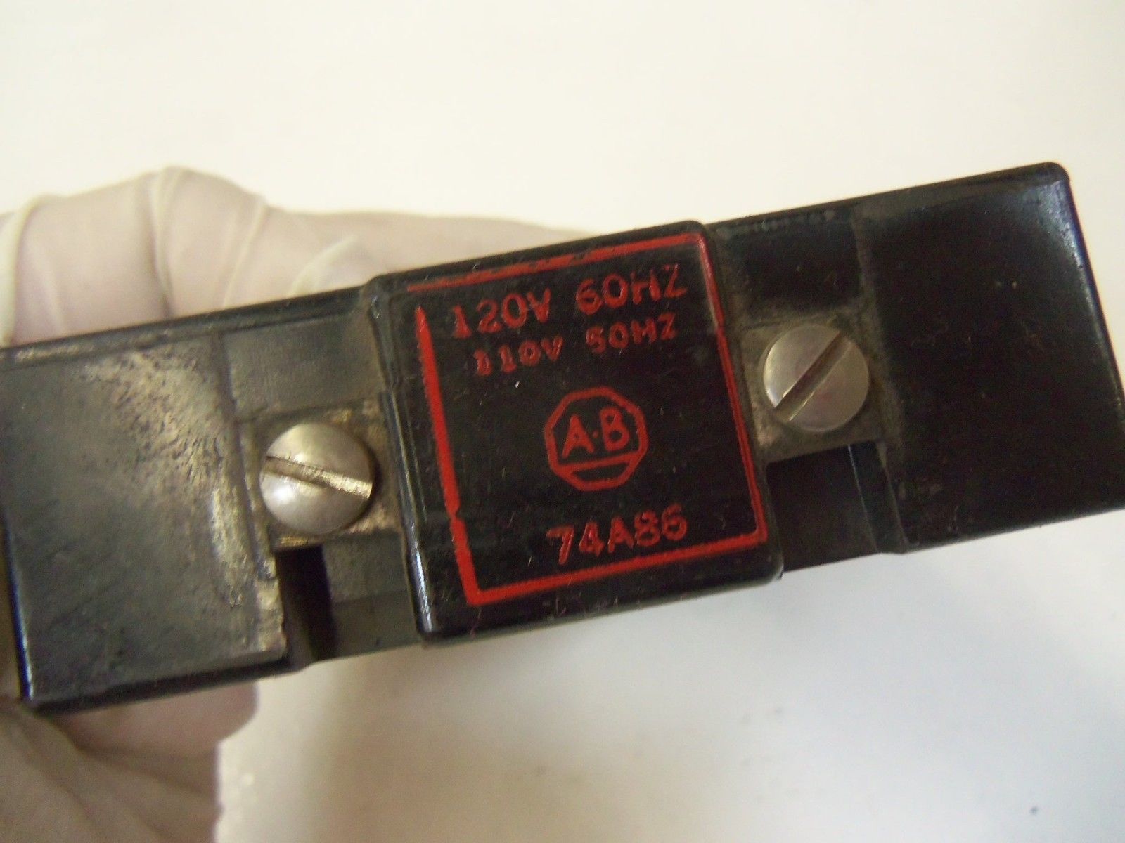 ALLEN BRADLEY 74A86  120V COIL   UNMP