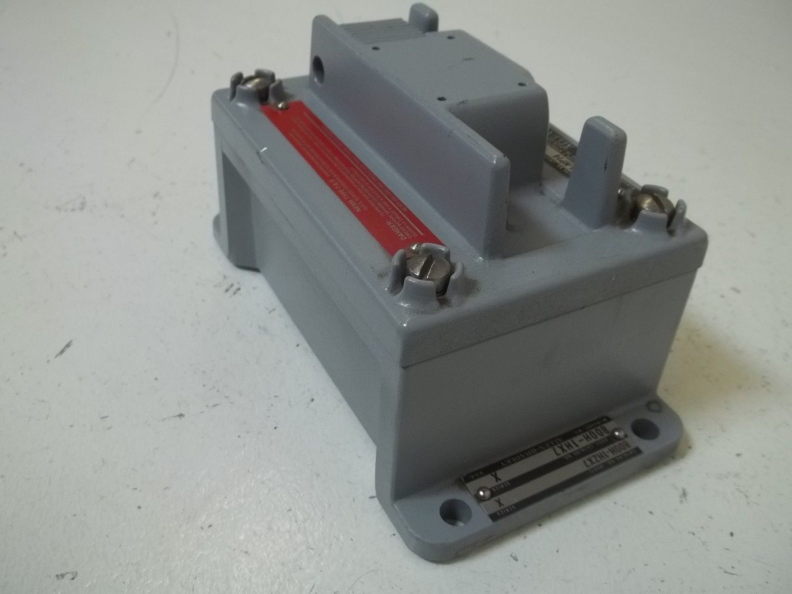 INDUSTRIAL SPARE PART 800H-1HX7 SER.X EXPLOSION PROOF PUSHBUTTON SWITCH UNMP