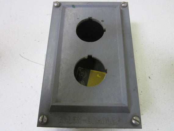 ALLEN BRADLEY 800H-1H24R *USED*