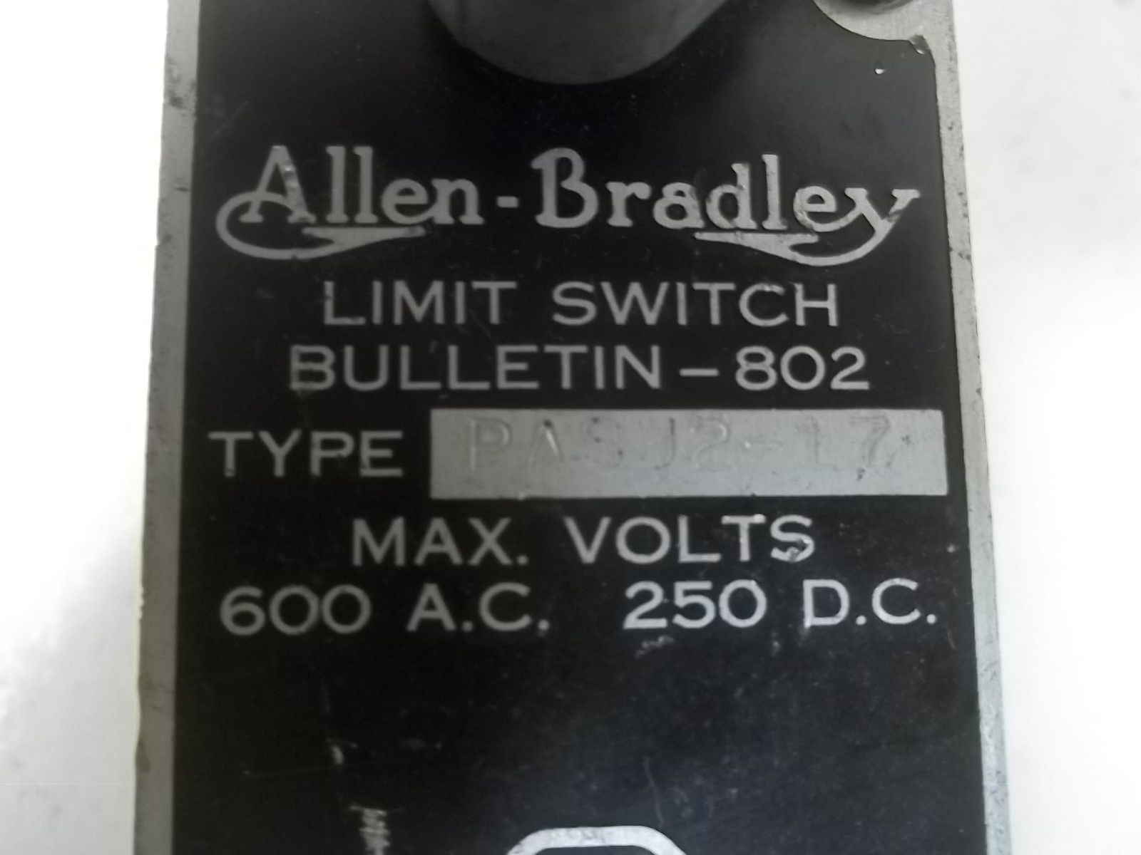 INDUSTRIAL SPARE PART 802-PASJ2-17 LIMIT SWITCH UNMP