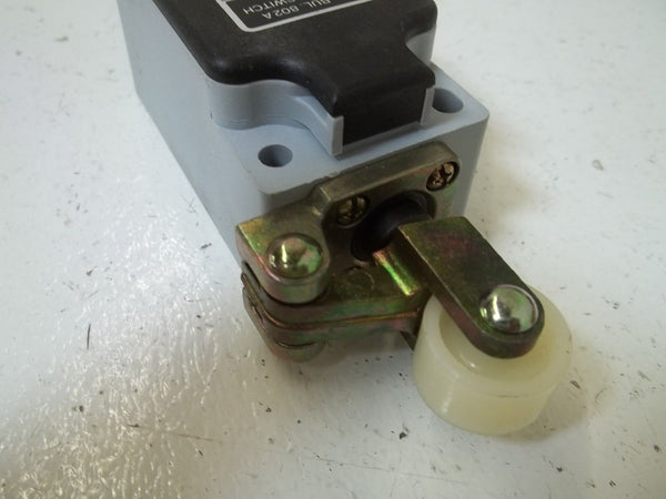 ALLEN BRADLEY  802A-C14P4-S7 SER. A LIMIT SWITCH UNMP