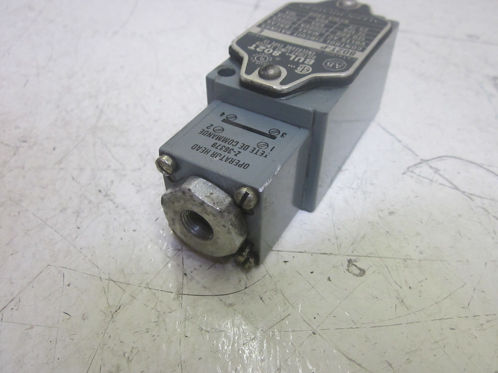 INDUSTRIAL SPARE PART 802T-P SER.E LIMIT SWITCH  UNMP