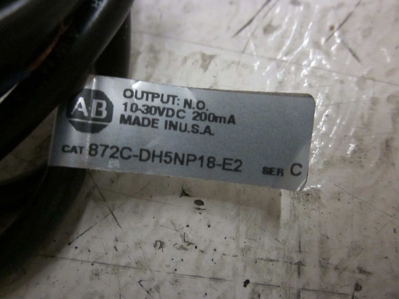 ALLEN BRADLEY 827C-DH5NP18-E2 SER.C INDUCTIVE PROXIMITY SENSOR UNMP