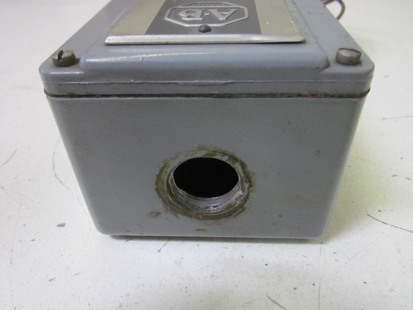 INDUSTRIAL SPARE PART 837-A7J SER.A UNMP