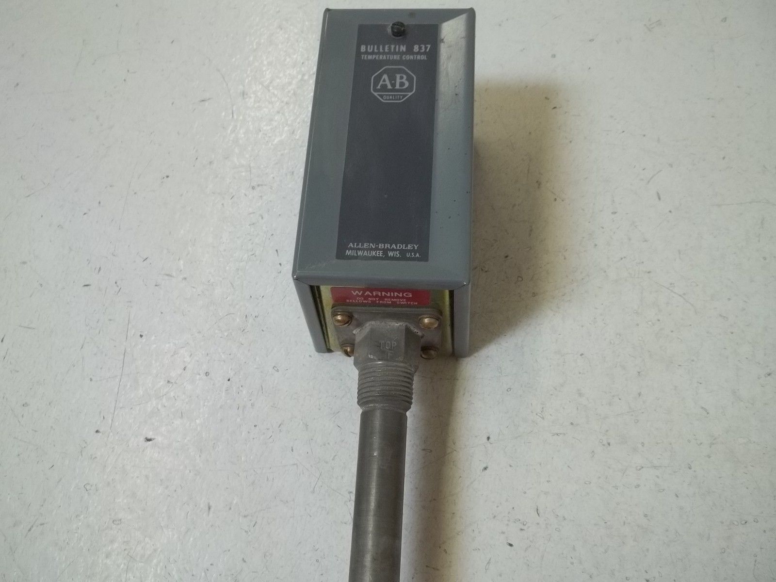 INDUSTRIAL SPARE PART 837-V1A SER.A TEMPERATURE CONTROLLER UNMP