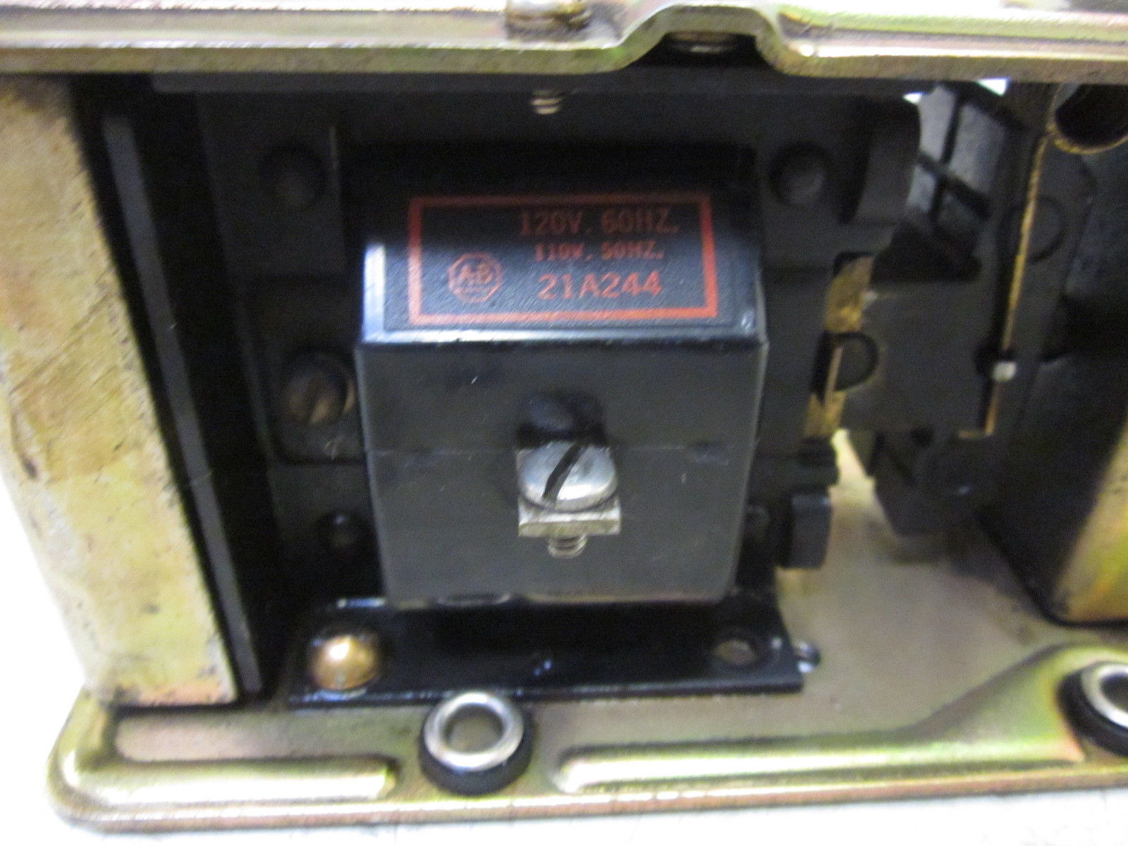 ALLEN BRADLEY 849-Z0D33 SER.B 120V UNMP