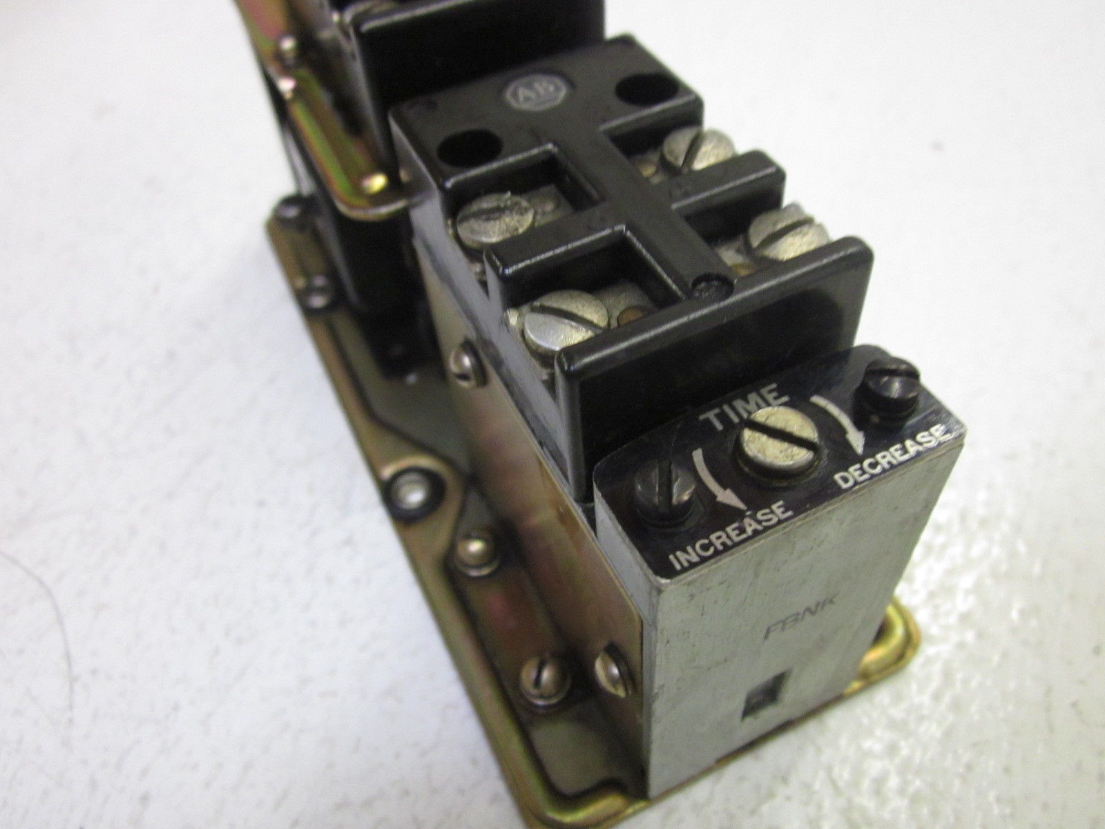 ALLEN BRADLEY 849-Z0D327 SER. C 120V UNMP