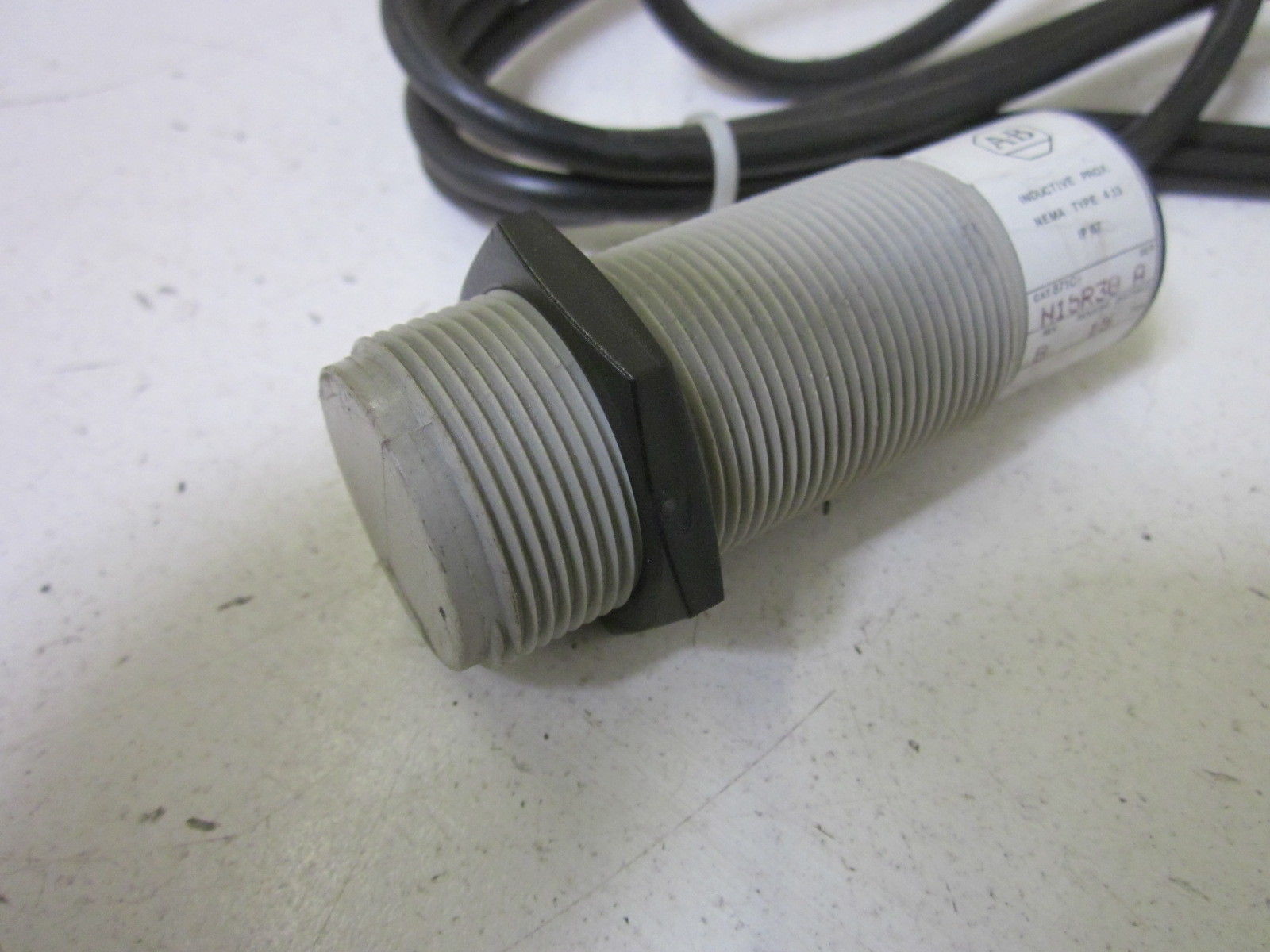 ALLEN BRADLEY 871C-N15R30 SER.A UNMP