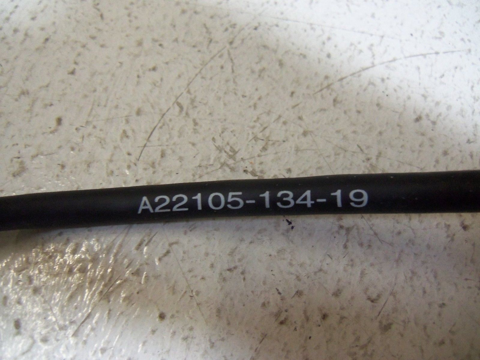 INDUSTRIAL SPARE PART AC DRIVE CABLE 8PIN/MALE A22105-134-19 UNMP