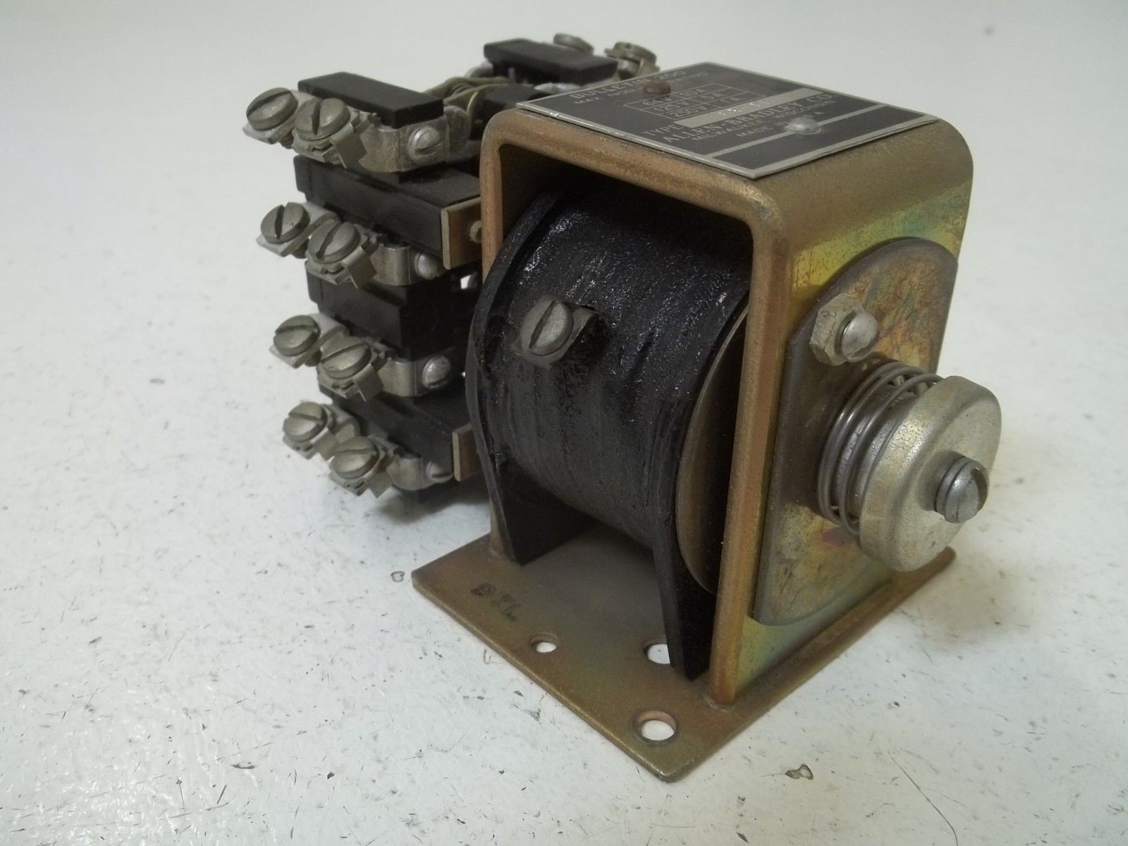 INDUSTRIAL SPARE PART EX-44 115-125V UNMP