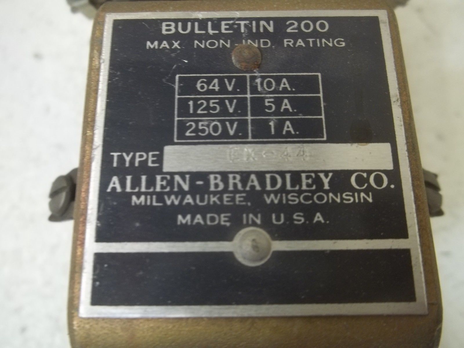 INDUSTRIAL SPARE PART EX-44 115-125V UNMP