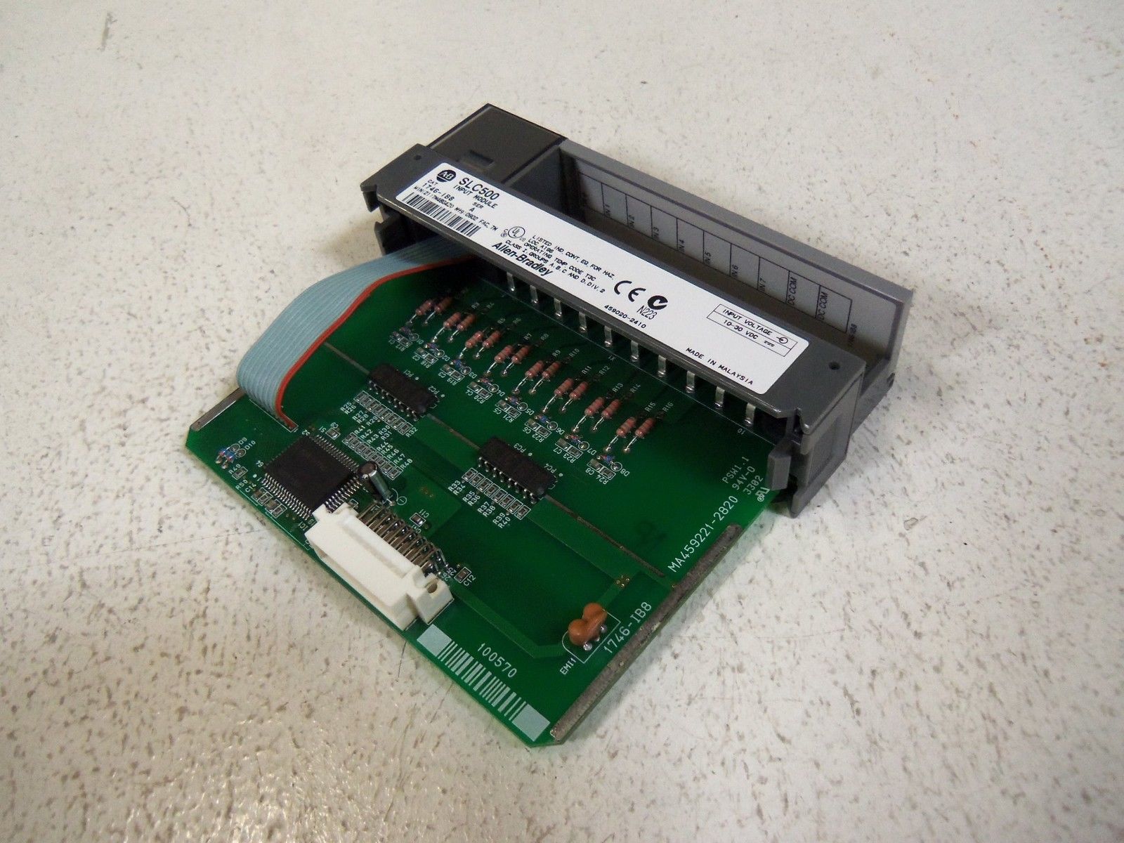 ALLEN BRADLEY SLC 500 1746-IB8 SER. A INPUT  MODULE *NEW NO BOX*