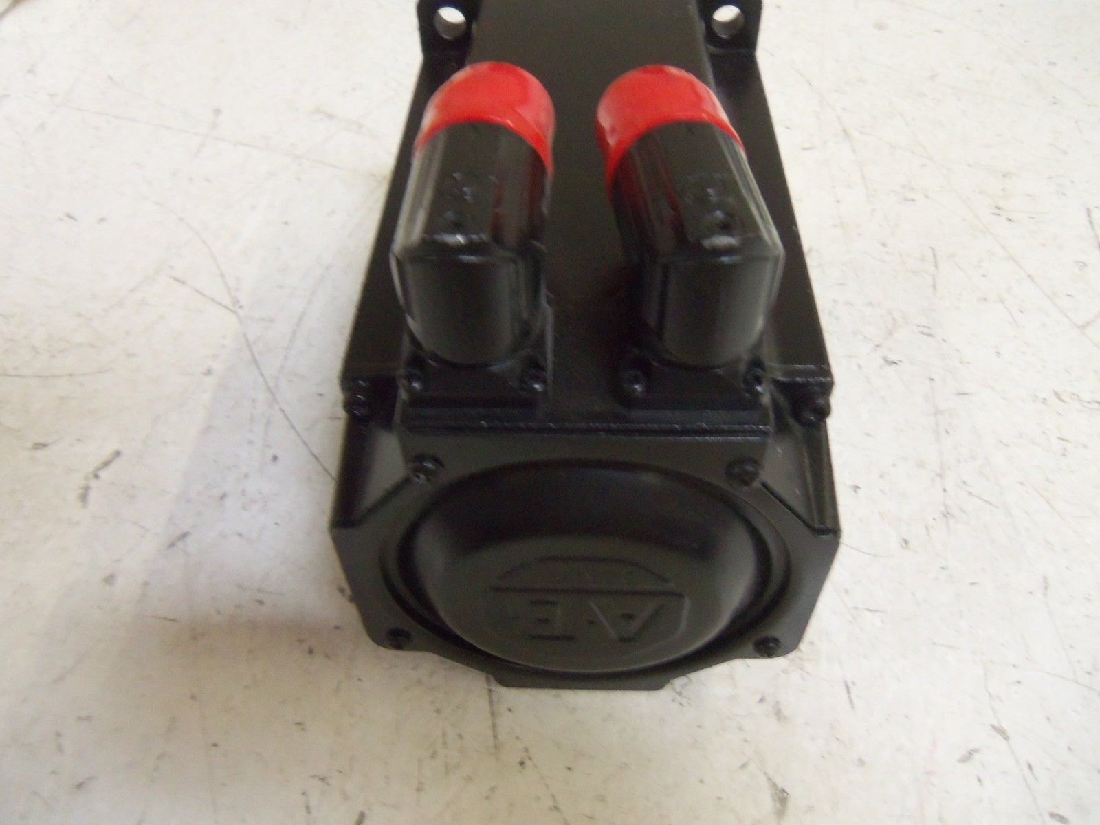 INDUSTRIAL SPARE PART MPL-B4540F-SJ2AA SERIES A SERVO MOTOR NSNP