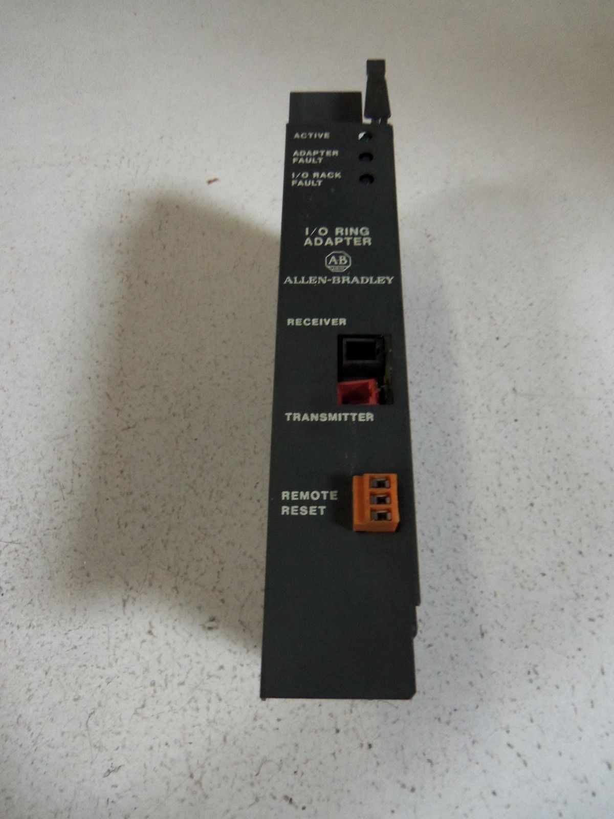 ALLEN BRADLEY RING ADAPTER MODULE 8500-XIOC UNMP