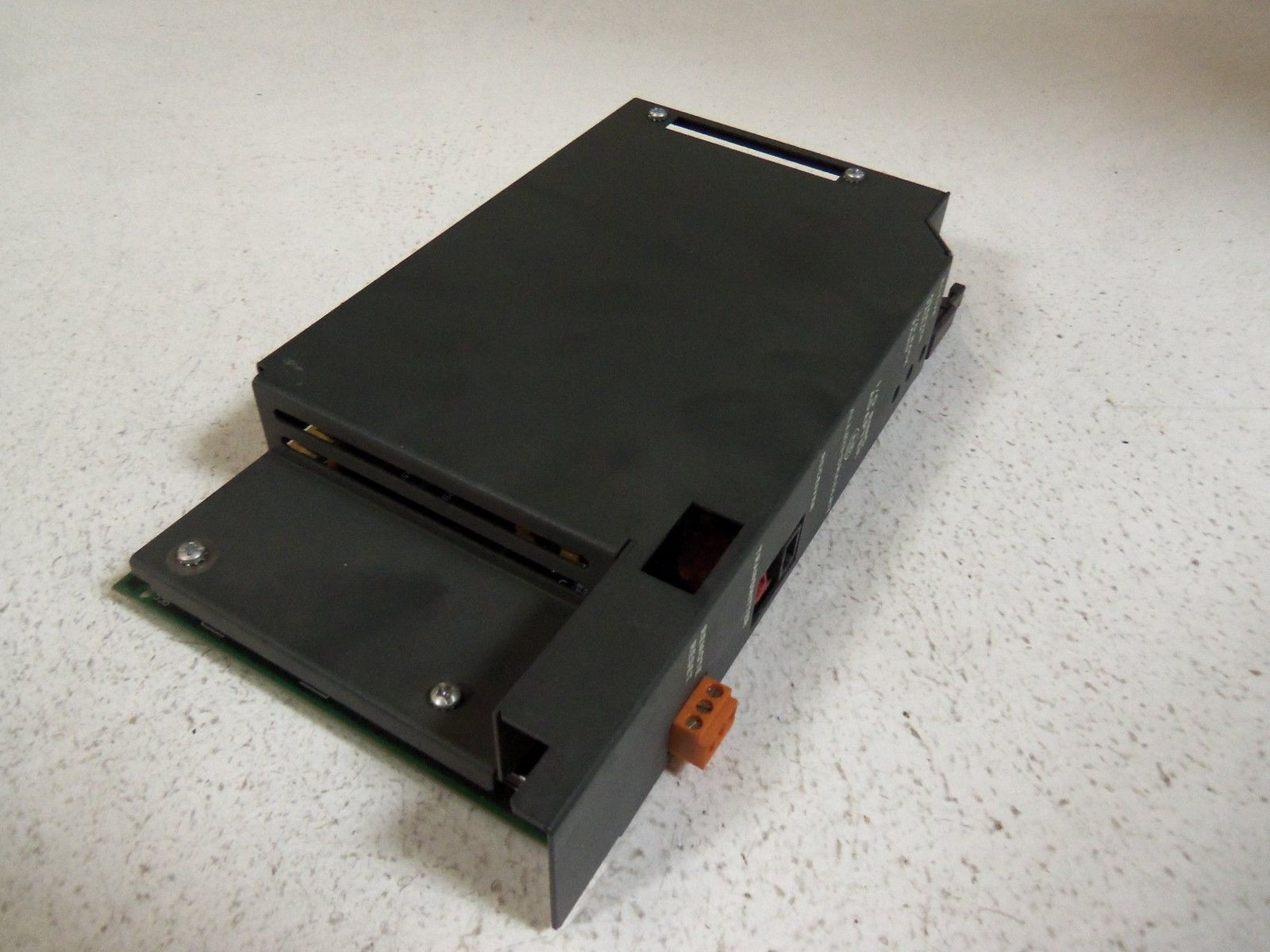 ALLEN BRADLEY RING ADAPTER MODULE 8500-XIOC UNMP