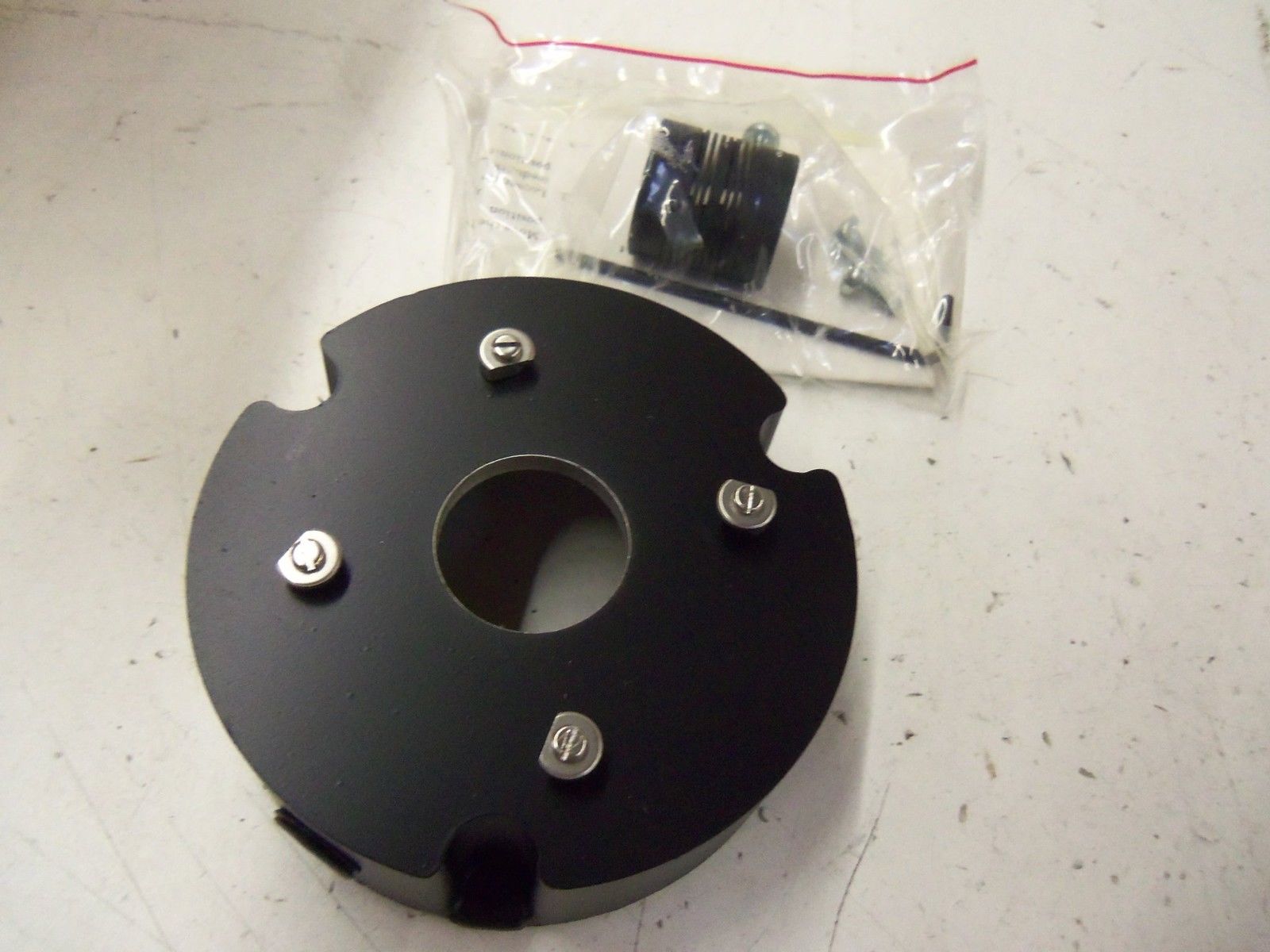 ALLEN BRADLEY 1326AB-MOD-M40-C3 SERVO MOTOR KIT *NEW IN BOX*