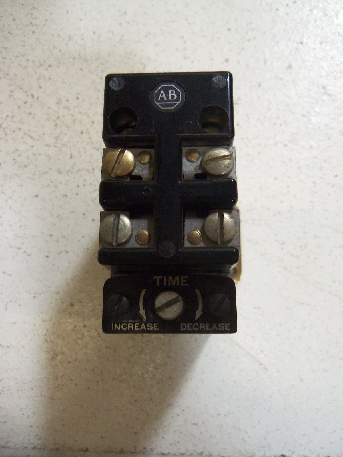 ALLEN BRADLEY TIMER 40262-007-59  UNMP