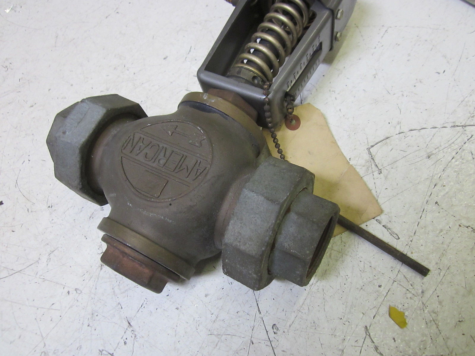 AMERICAN 2200 TEMPERATURE REGULATOR UNMP
