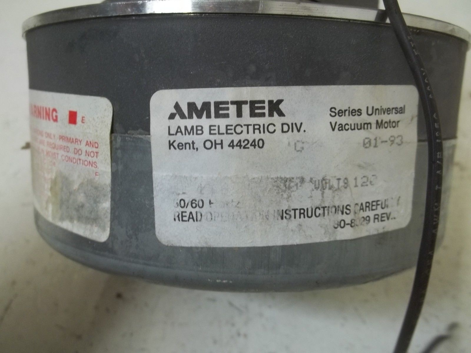 AMETEK 2M186 VACUUM MOTOR UNMP