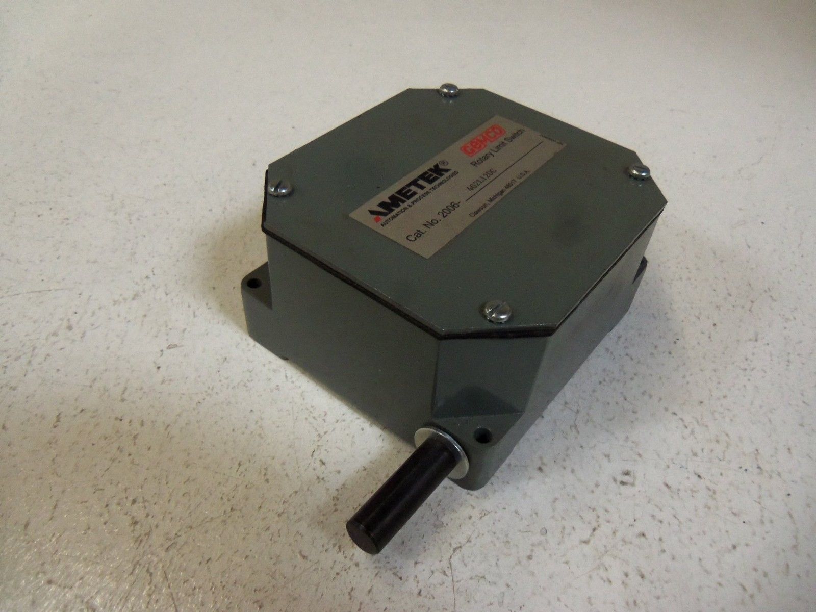AMETEK ROTARY LIMIT SWITCH 2006-402L120C *USED*