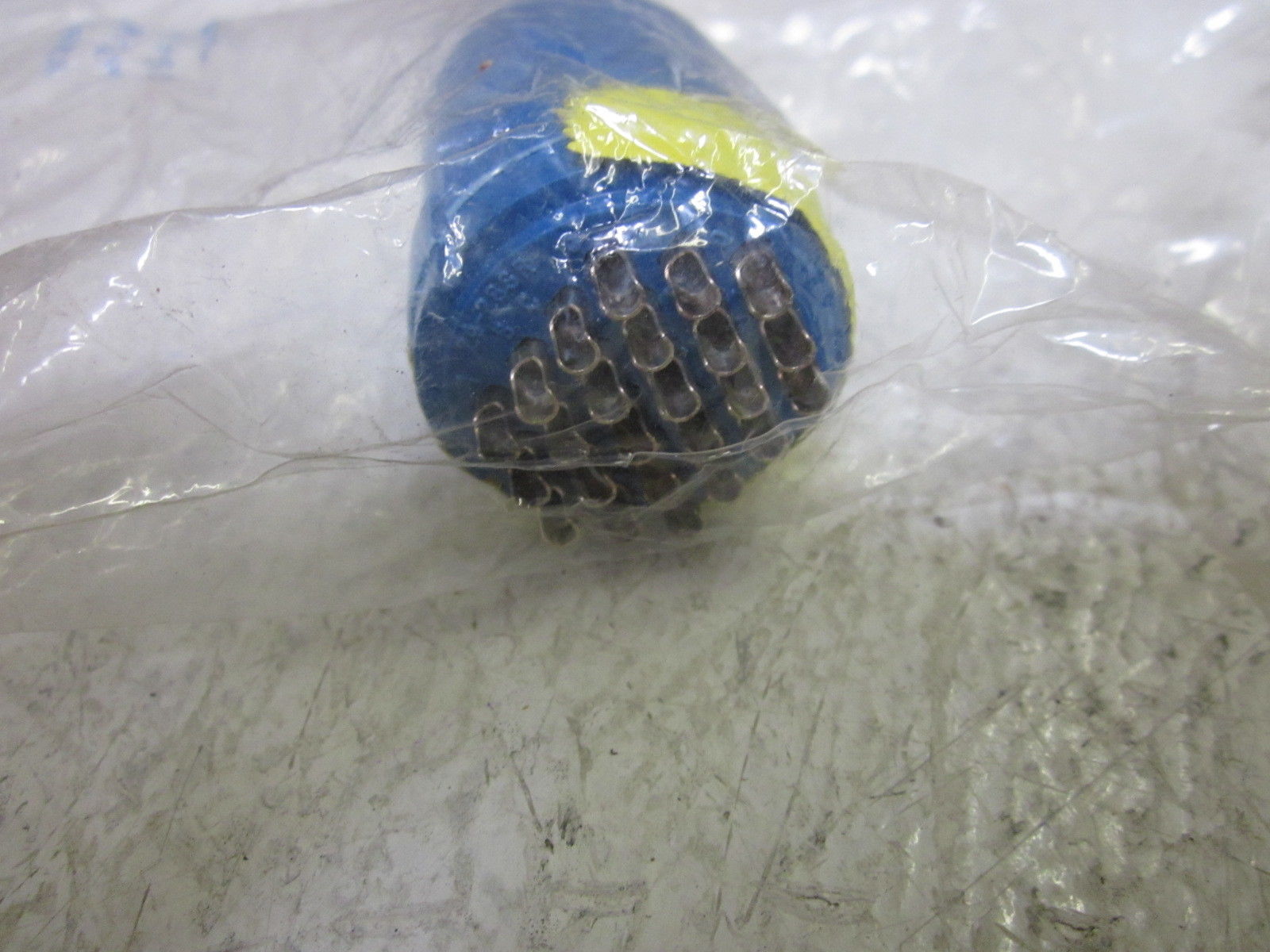 AMPHENOL 97-24-28S SOCKET INSERT NSMP